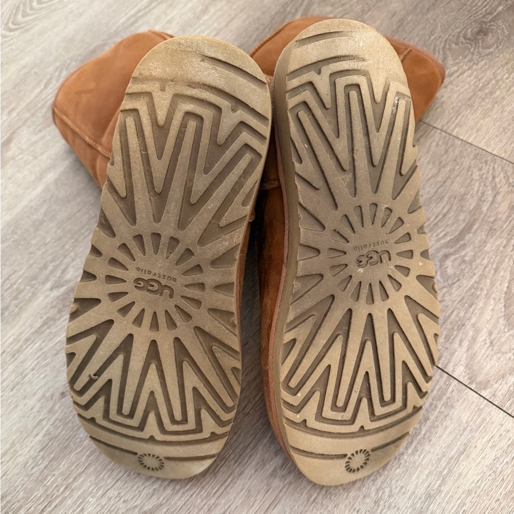 UGG Classic Tall Chestnut Sheepskin Suede Shearling Lined Boots Women’s Size 10 - Picture 6 of 9